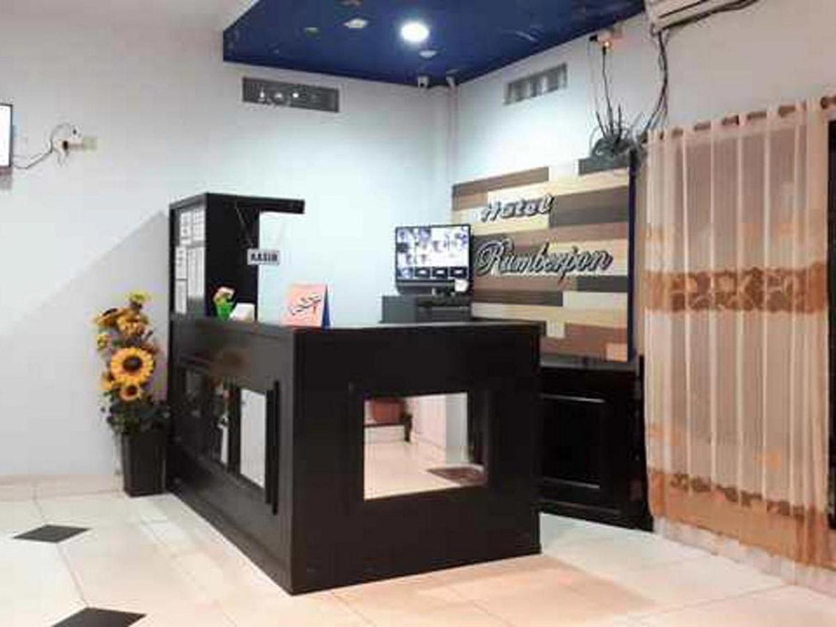 Reddoorz At Hotel Rumberpon Sorong Eksteriør bilde